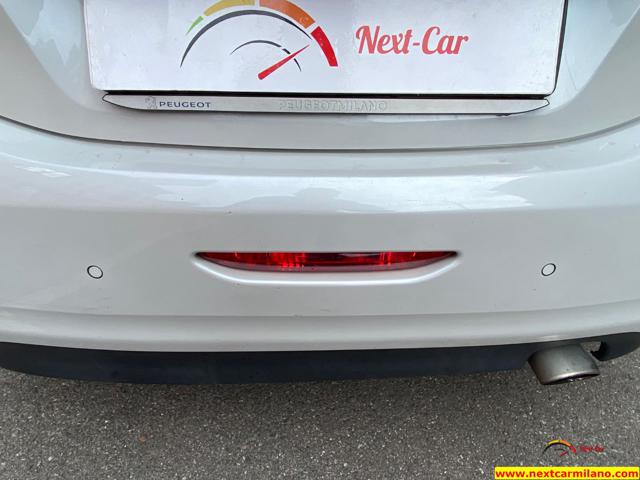 PEUGEOT 208 usata, con Bluetooth