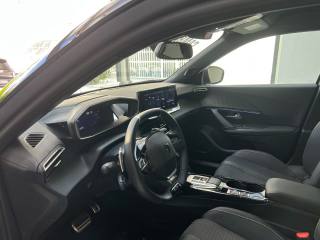 PEUGEOT 2008 usata, con Sensore di luce