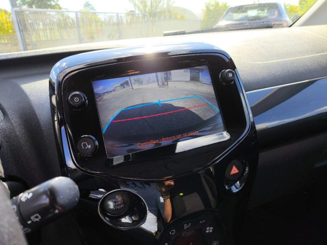 TOYOTA Aygo usata 12