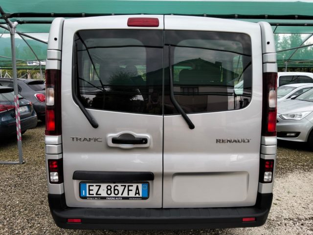 RENAULT Trafic usata, con Alzacristalli elettrici
