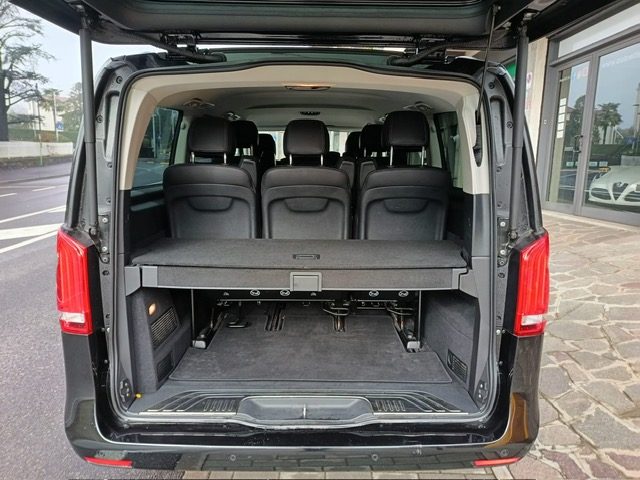 MERCEDES-BENZ V 250 usata, con Boardcomputer