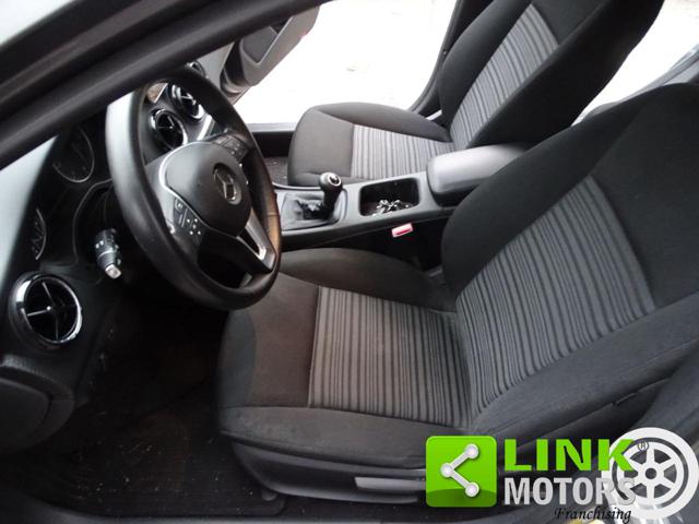 MERCEDES-BENZ A 160 usata, con Touch screen