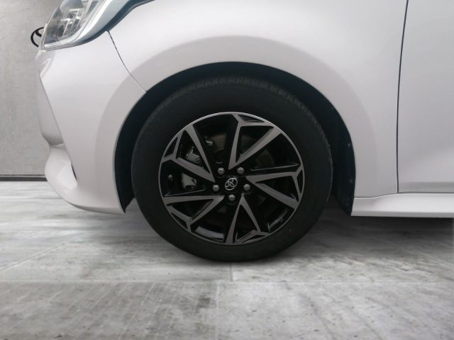 TOYOTA Yaris usata, con Bracciolo