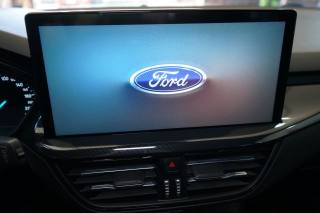 FORD Focus usata, con Sensori di parcheggio anteriori