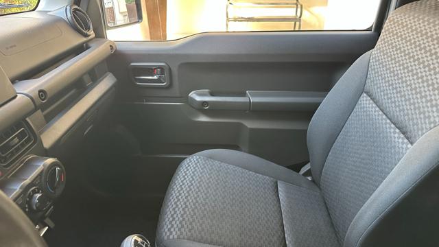SUZUKI Jimny usata, con ESP
