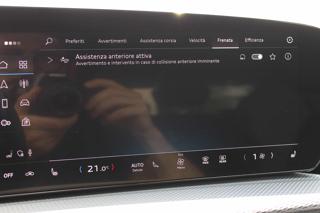 AUDI Q5 usata, con Sensori di parcheggio anteriori
