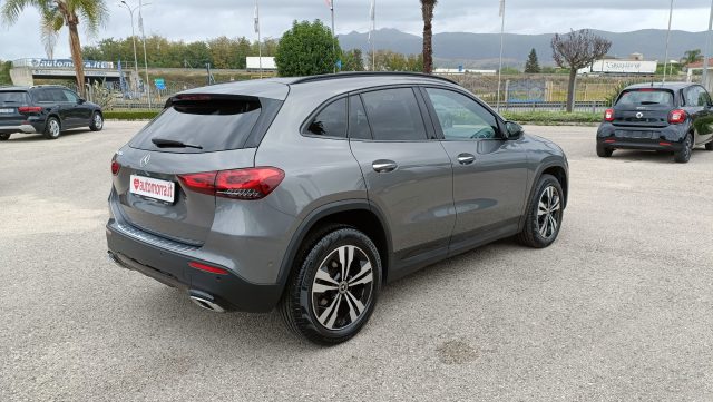 MERCEDES-BENZ GLA 200 usata, con Autoradio