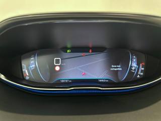 PEUGEOT 3008 usata, con Chiusura centralizzata
