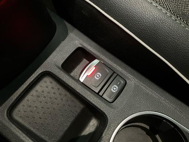 RENAULT Captur usata 21