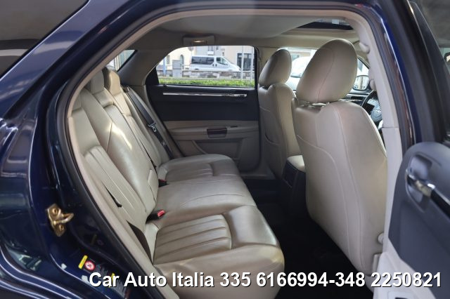 CHRYSLER 300C usata, con Controllo trazione