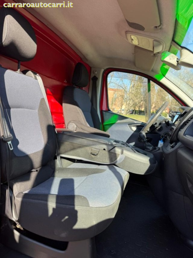 OPEL Vivaro usata, con Sensore di pioggia