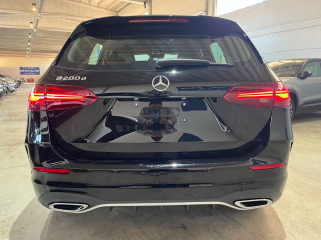MERCEDES-BENZ B 200 usata, con Boardcomputer