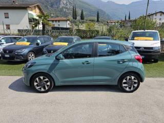 HYUNDAI i10 usata, con Airbag