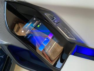 BMW 740 usata, con Touch screen