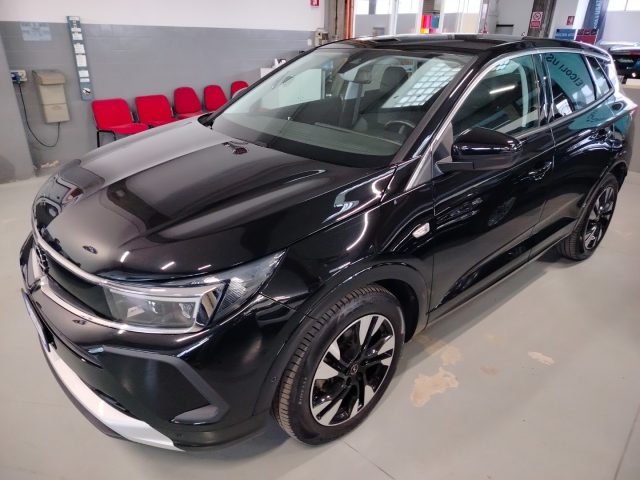 OPEL Grandland usata, con Specchietti laterali elettrici