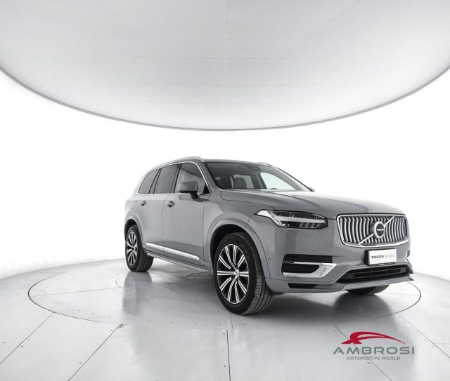 VOLVO XC90 usata 1