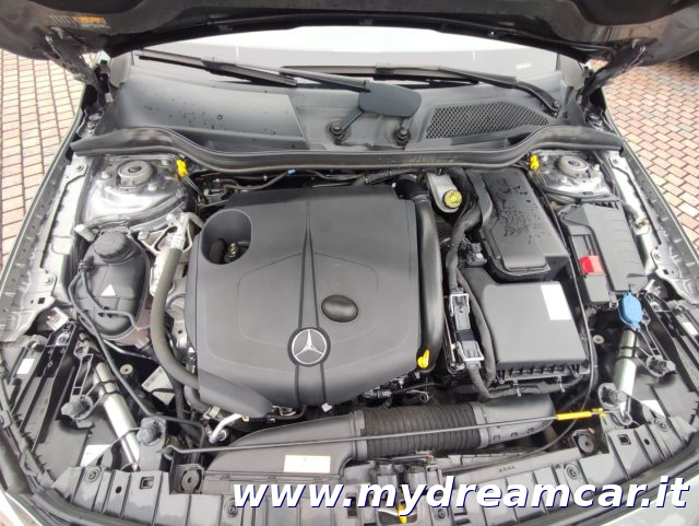 MERCEDES-BENZ GLA 220 usata 27