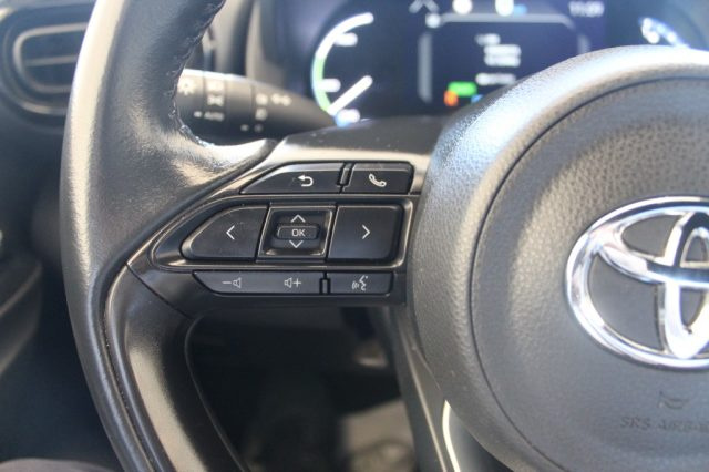 TOYOTA Yaris Cross usata, con Specchietti laterali elettrici