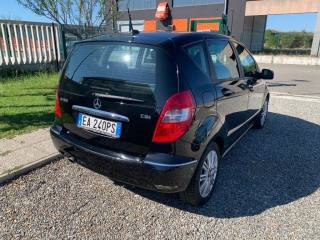 MERCEDES-BENZ A 180 usata, con Alzacristalli elettrici