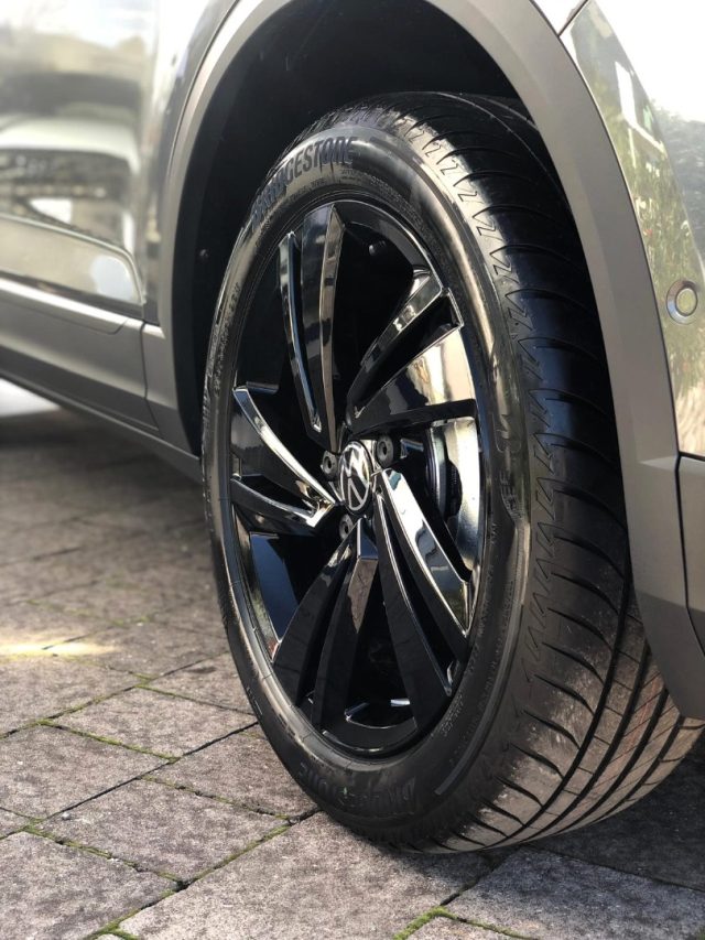 VOLKSWAGEN T-Roc usata, con Boardcomputer