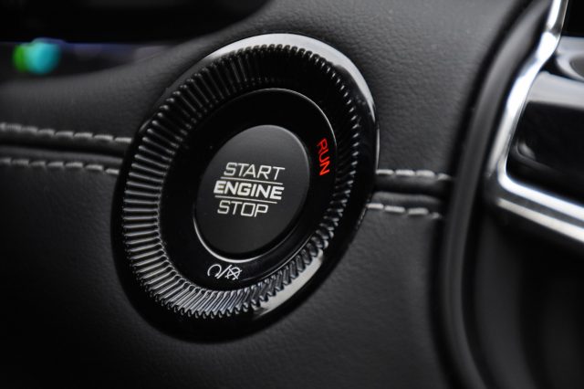 JEEP Compass usata, con Sedile posteriore sdoppiato