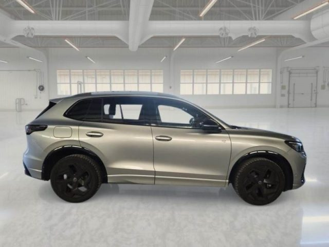 VOLKSWAGEN Tiguan usata, con Chiusura centralizzata