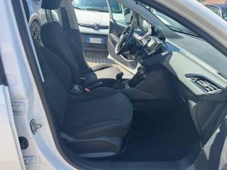 PEUGEOT 208 usata, con Fendinebbia