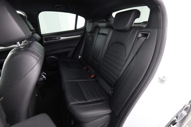 ALFA ROMEO Stelvio usata 3