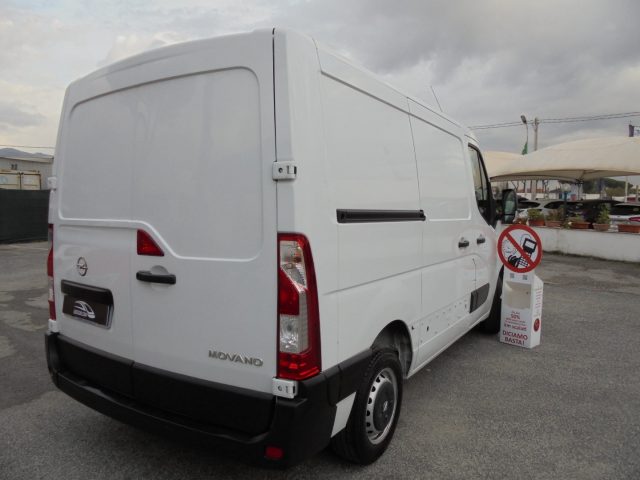 OPEL Movano usata, con Bluetooth