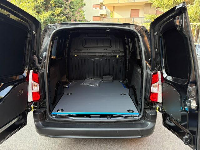 CITROEN Berlingo usata, con Volante in pelle