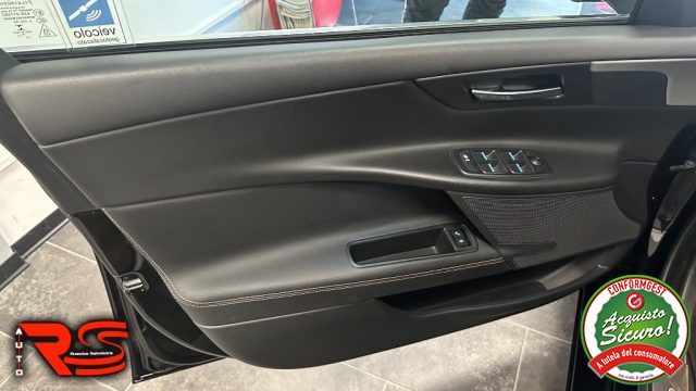 JAGUAR XE usata, con Controllo trazione