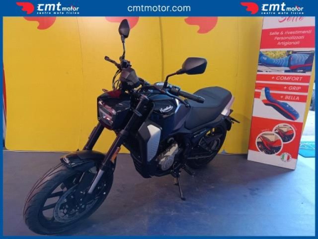 OTHERS-ANDERE OTHERS-ANDERE usata 5