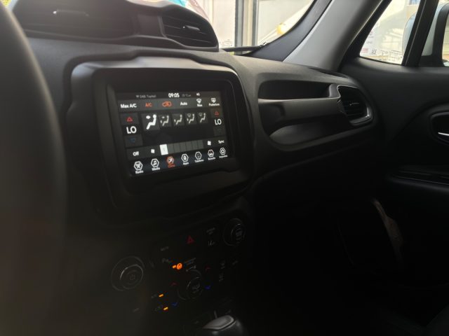 JEEP Renegade usata, con MP3