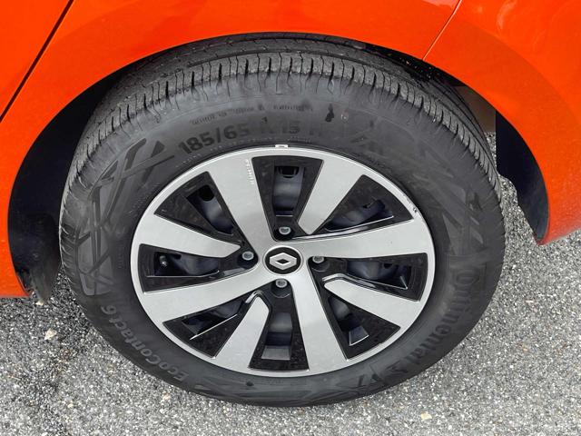 RENAULT Clio usata 21