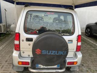 SUZUKI Jimny usata, con Fendinebbia
