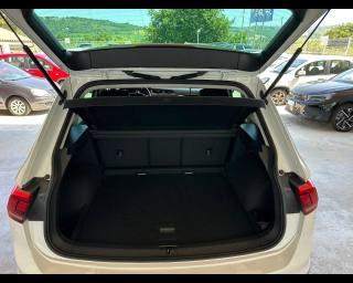 VOLKSWAGEN Tiguan usata, con Specchietti laterali elettrici