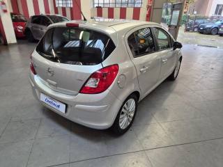 OPEL Corsa usata, con Controllo trazione