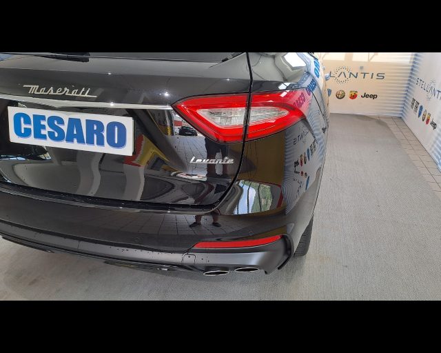MASERATI Levante usata 16
