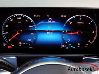 MERCEDES-BENZ GLB 180 usata, con Sensori di parcheggio posteriori