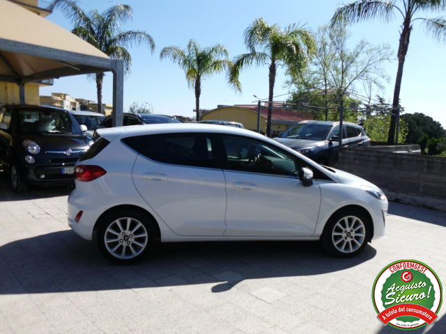 FORD Fiesta usata, con Cerchi in lega