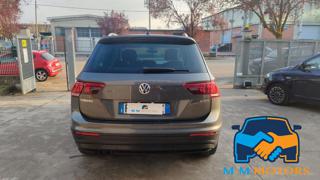 VOLKSWAGEN Tiguan usata, con Airbag laterali