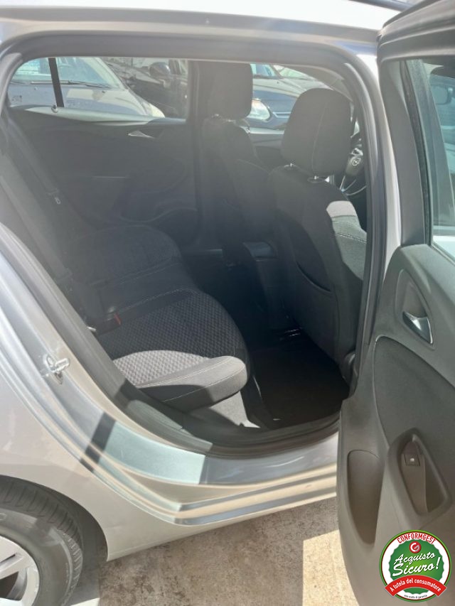 OPEL Astra usata, con Controllo vocale