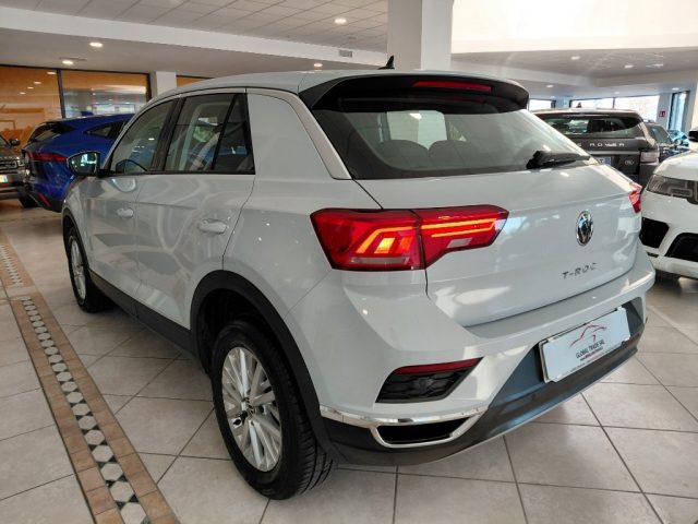 VOLKSWAGEN T-Roc usata, con Autoradio