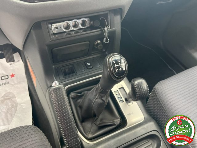MITSUBISHI Pajero usata, con Specchietti laterali elettrici