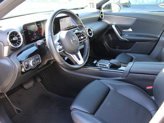 MERCEDES-BENZ A 250 usata, con Cerchi in lega