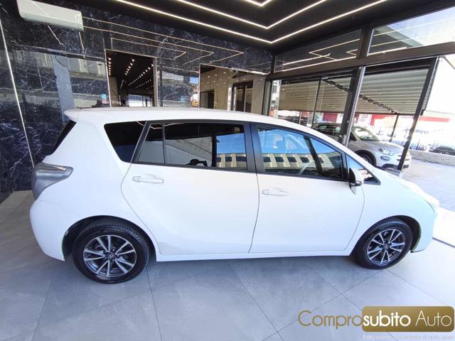 TOYOTA Verso usata, con Chiusura centralizzata