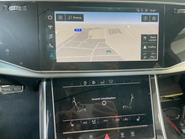 AUDI Q7 usata, con Park Distance Control