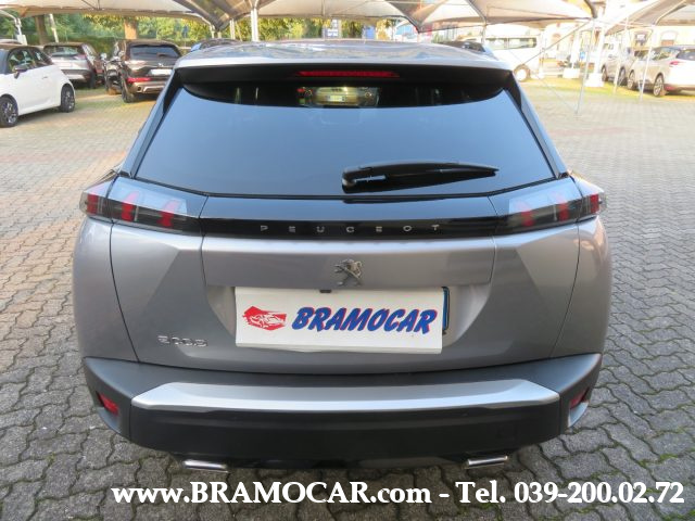 PEUGEOT 2008 usata, con Boardcomputer