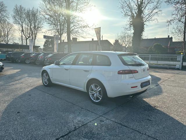 ALFA ROMEO 159 usata, con Autoradio