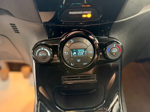 FORD Fiesta usata, con Luci diurne LED
